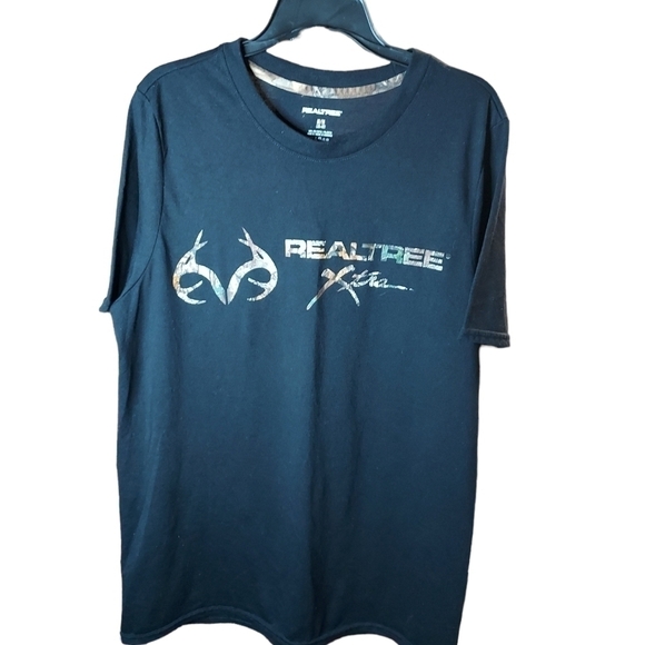 Realtree Med Buck Horn logo camo/black tshirt - Picture 5 of 12